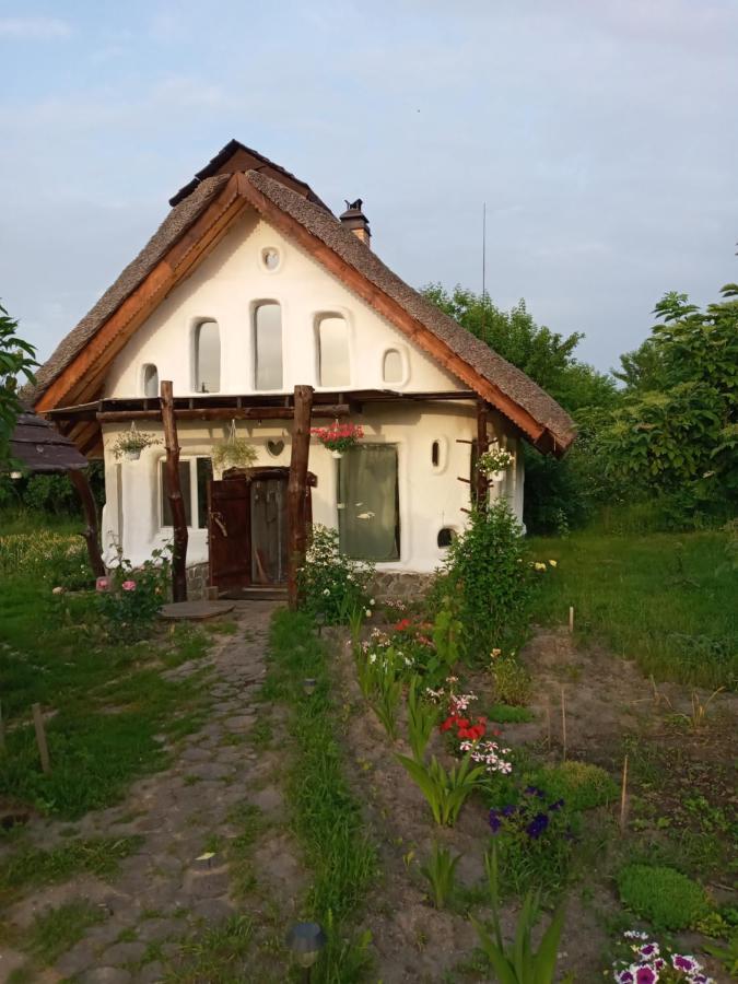 Сказочный Дом Villa Buki  ภายนอก รูปภาพ
